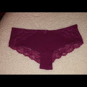 H&M 2 pairs -cheeky panties